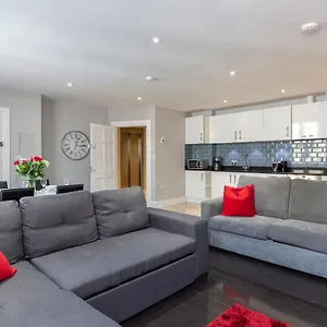 Deluxe Of Appartement Londres